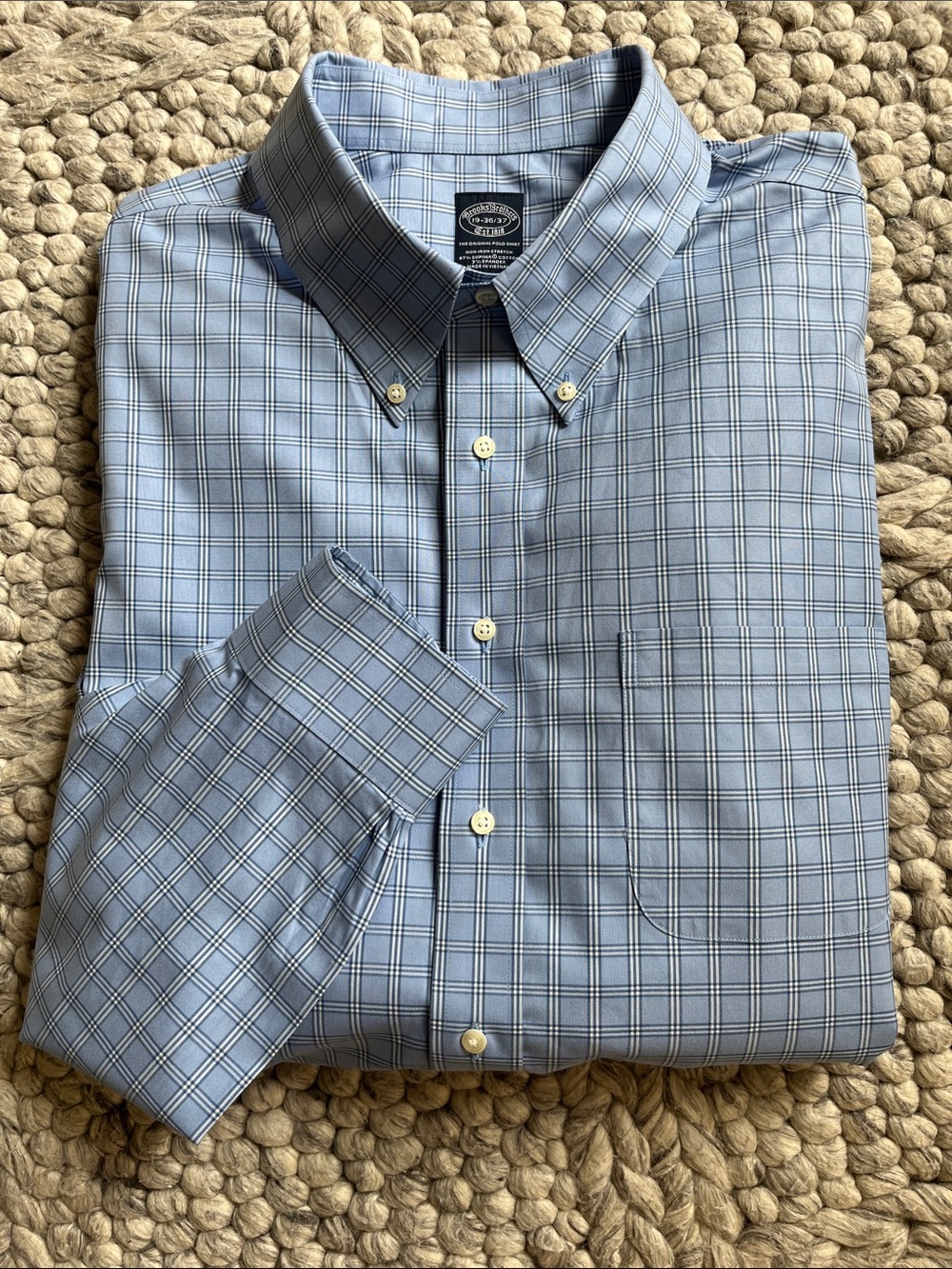 Brooks Brothers blue checkered non iron stretch dress shirt